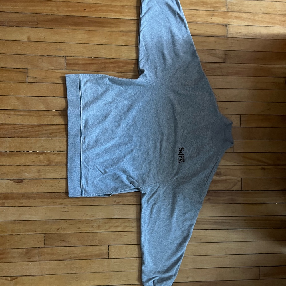 Super dry sweater size medium